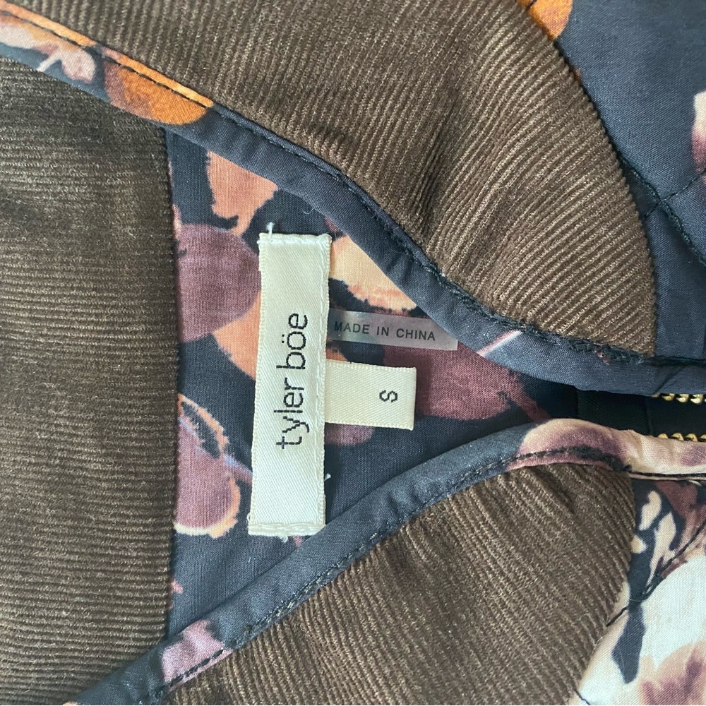 Tyler Boe Floral Quilted Vest - Picture 4 of 8